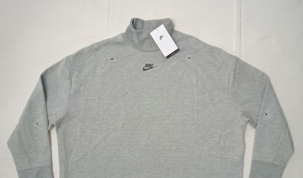 Nike Tech Fleece Sweatshirt оригинално горнище M Найк памук спорт