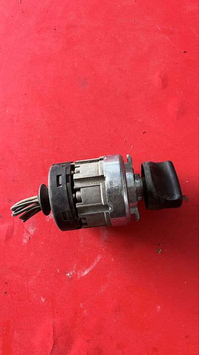 Мерседес124 запчасть