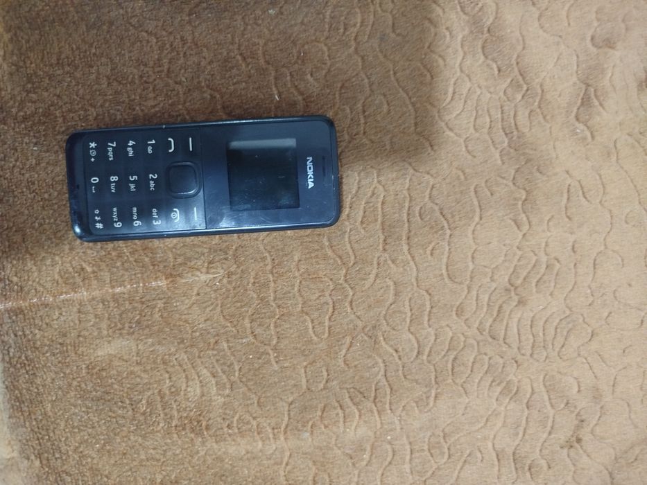 Продается телефон на запчасть