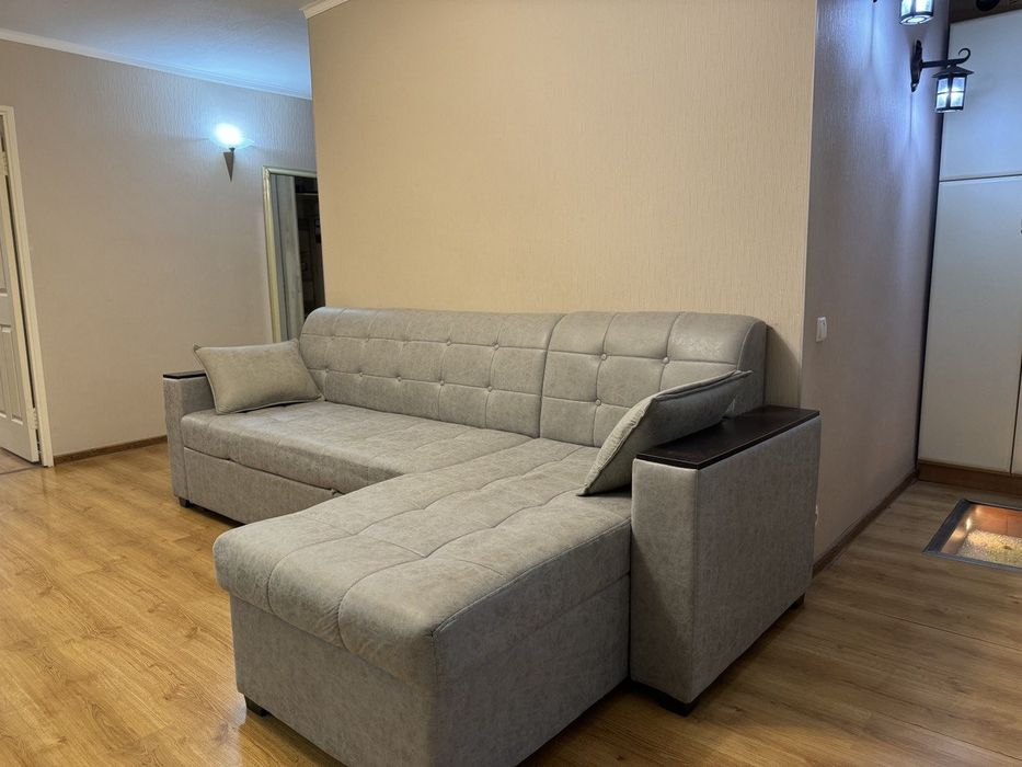 Аренда Новомосковская напротив кардиологии 2/2/4/-60 кв.м 500у.е