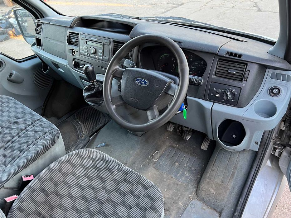 Dezmembrez FORD TRANSIT Turneo 2.2 TDCI 110 CP QVFA 2008 8+1 locuri