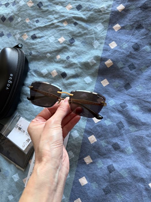 Дамски слънчеви очила VOGUE VO4332S - 280/87