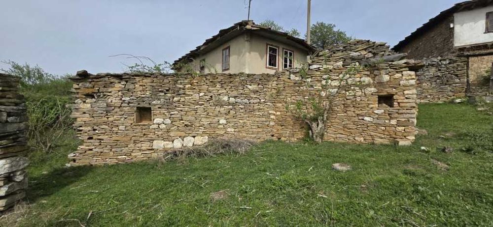 Продава се Къща в с. Иглика, Област Габрово - 157 кв.м за 423 €/кв.м - Снимка #3