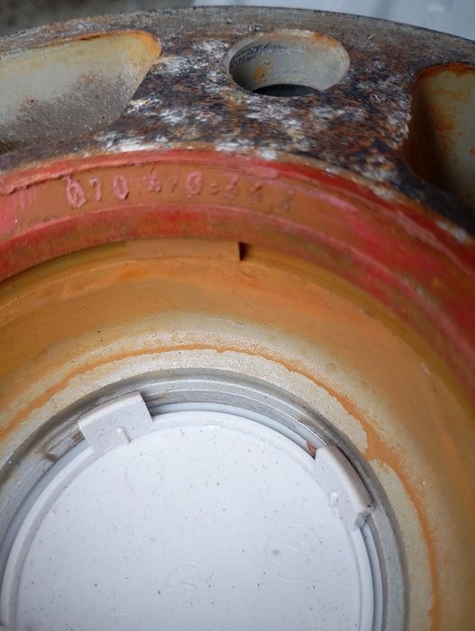 Опел Джанти с гуми 18"