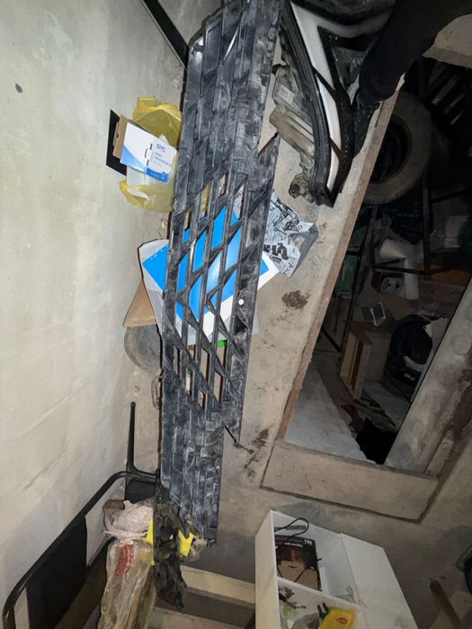 Решетка на Geely Atlas