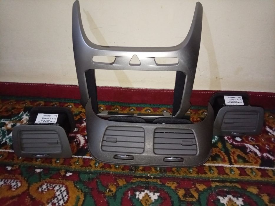 Kobalt magnitofon sotiladi