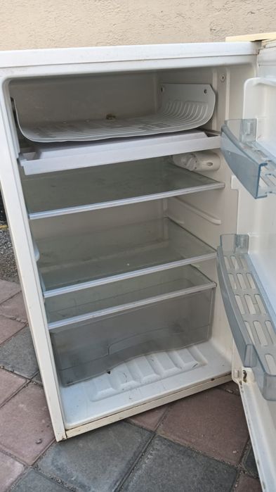 Продам холодильник не рабочий