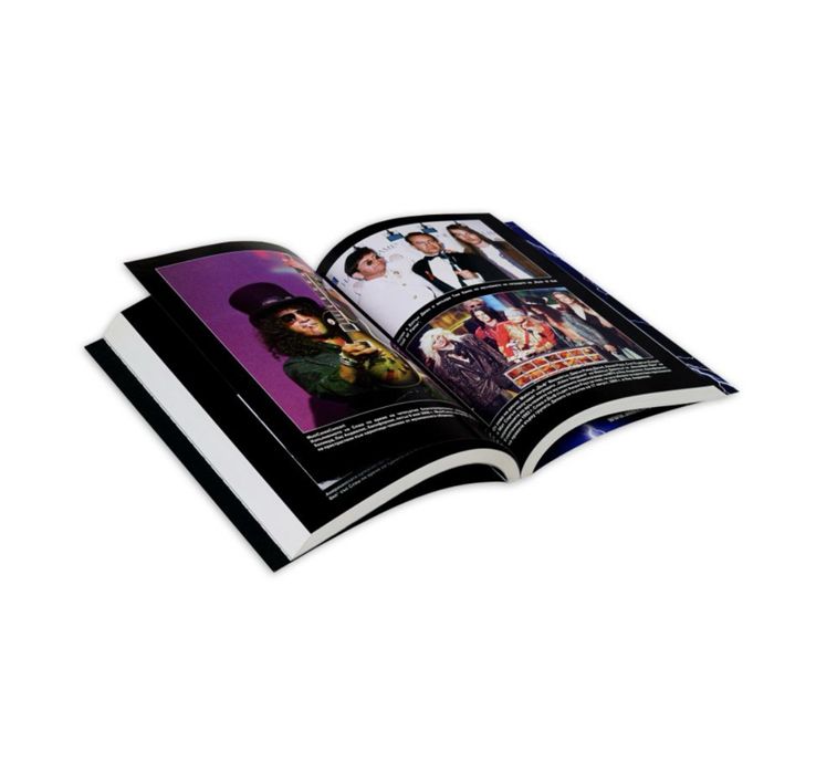 Книга Guns N’ Roses групата забравена от времето -Пол Стенинг