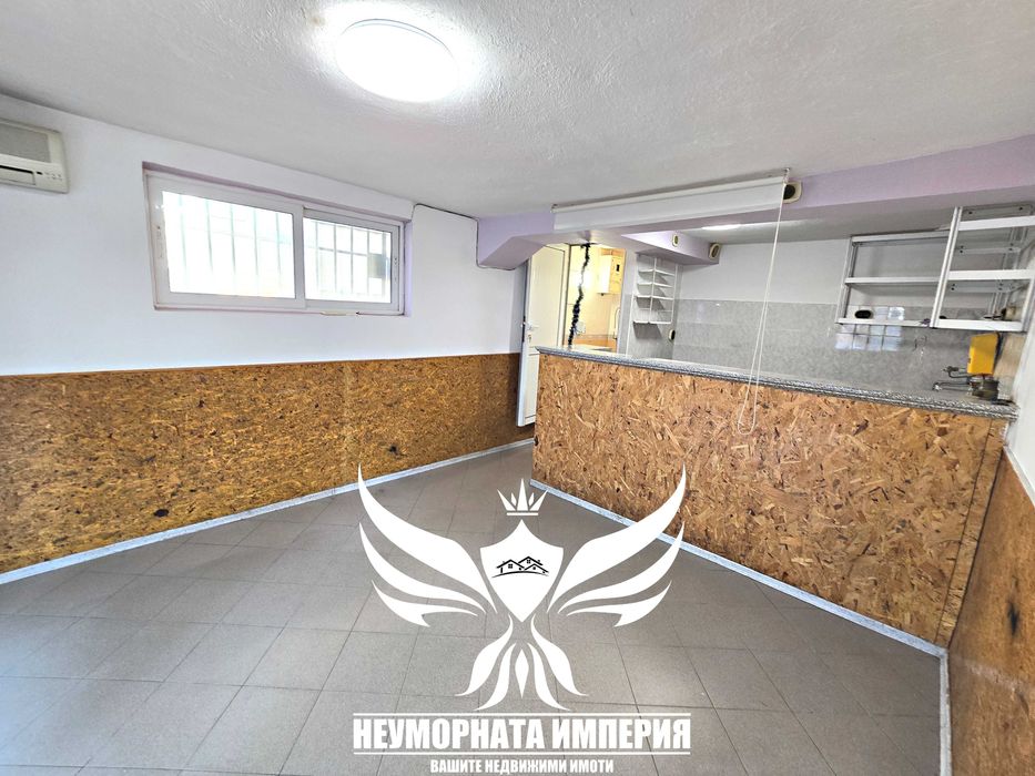 Дава се под наем Магазин в Асеновград - 21 кв.м за 207 € - Снимка #2