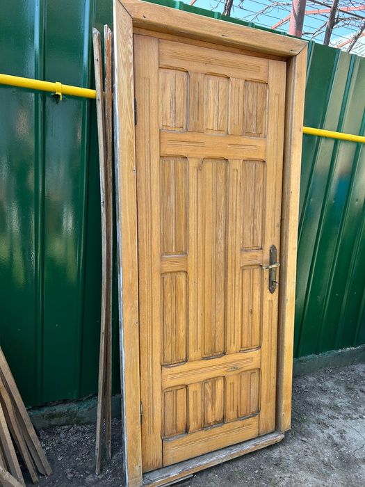 Usa Din lemn brad