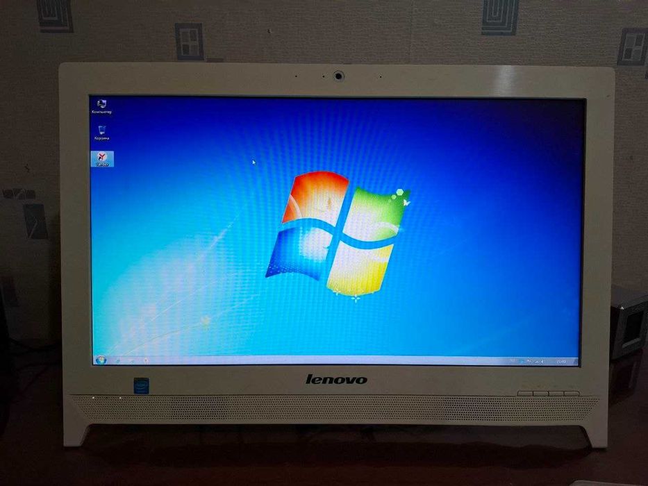 Моноблок Lenovo   C-260