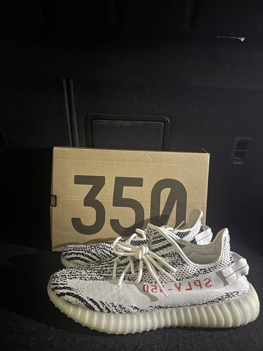Yeezy boost 350 V2 Zebra