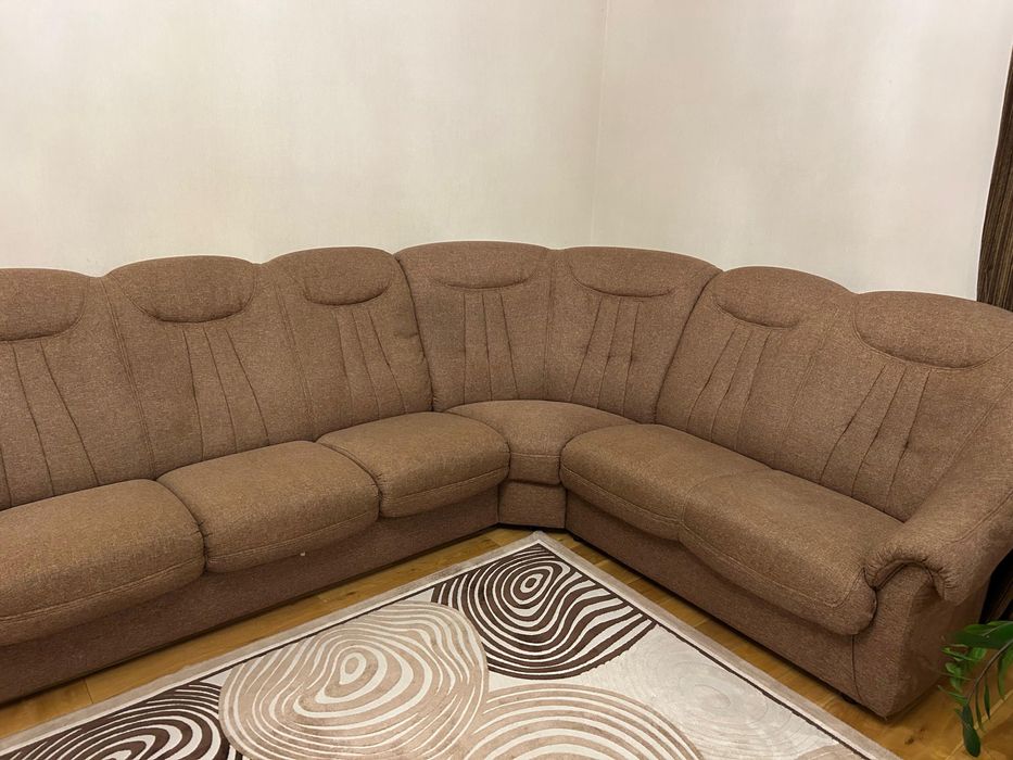 Угловой дивае кровать и кресло