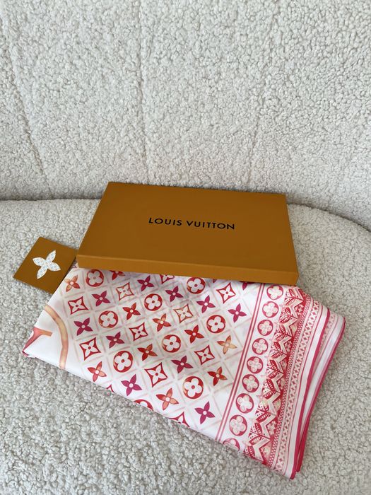 LV дамски шал New Season