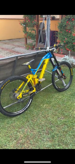 Bicicleta mondraker summum pro