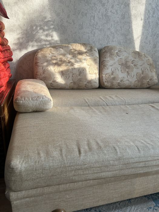 Диван рассклодной