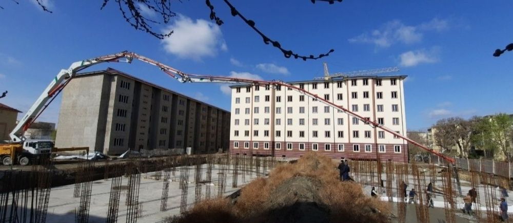 Бетон насос хизмати. 62метр. 52 метр.