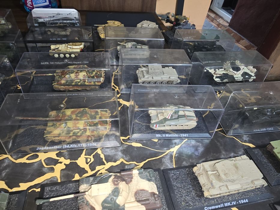 Machete militare!