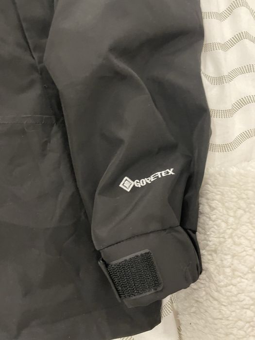 Geaca de ploaie The North Face