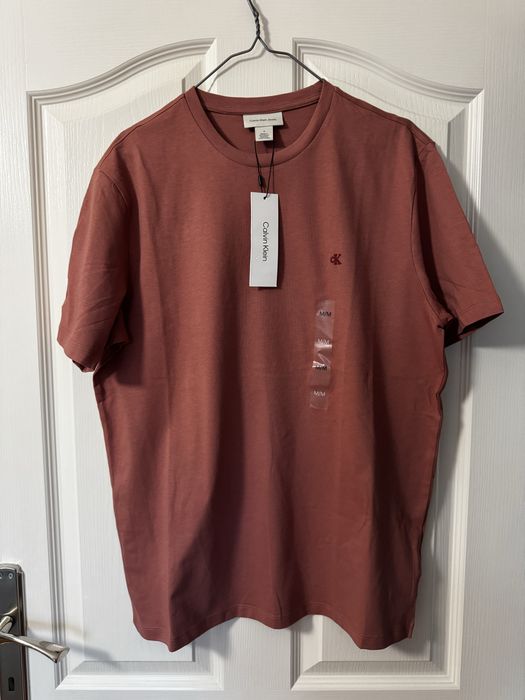 Тениски Calvin Klein внос от Америка!