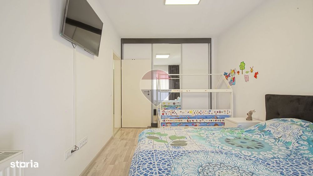 Apartament 3 camere Maurer Tractorul Balcon generos, Parcare și Boxă