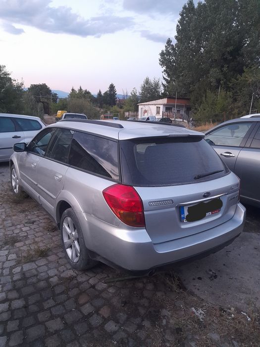 Subaru Outback 2.5i