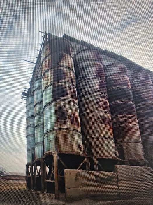 Temir beton ishlab chiqarish poligoni binolari