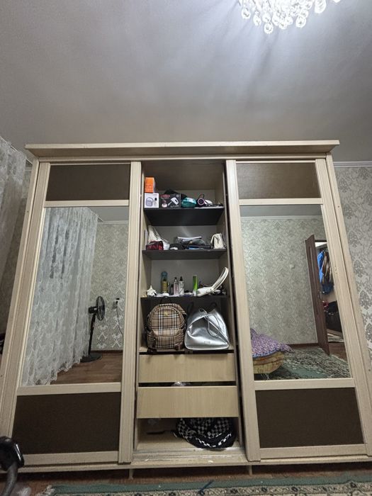 Отличный качествонный купэ шкаф