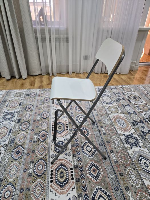 Продаем барные стулья!