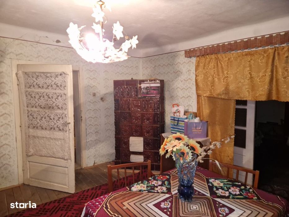 Casa veche cu teren generos – sat Mogosesti, com. Satu Lung | 18 ari