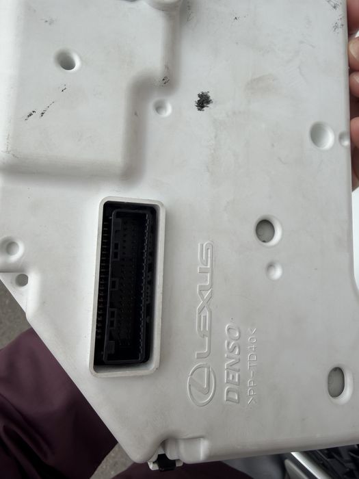 Панель приборов от Lexus RX300