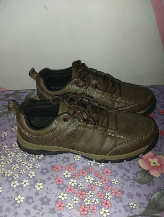 Мужские кроссовки демисезонные