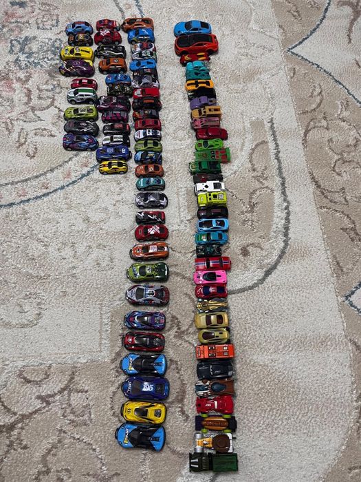 Продам машинку в хорошем состоянии