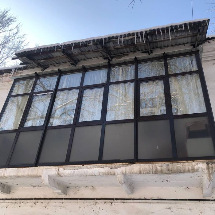 Витражи балконы алюминиевые