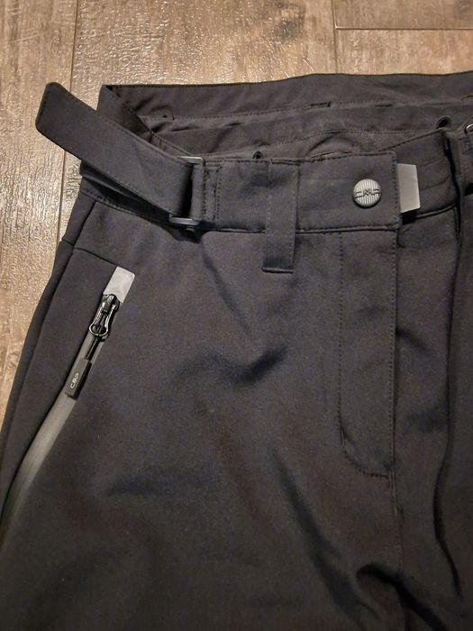 Ски екип CMP - дамски  S размер, отговаря на 36.