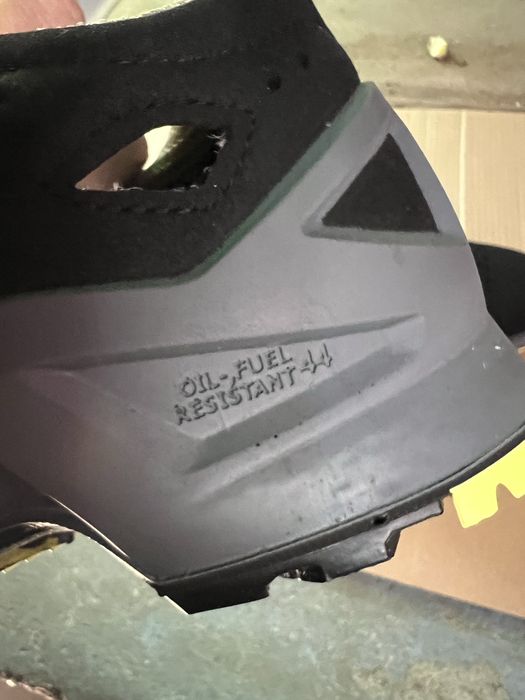 Vand sandale Uvex marimea 44