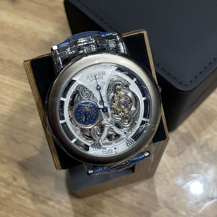 Часы наручные мужские