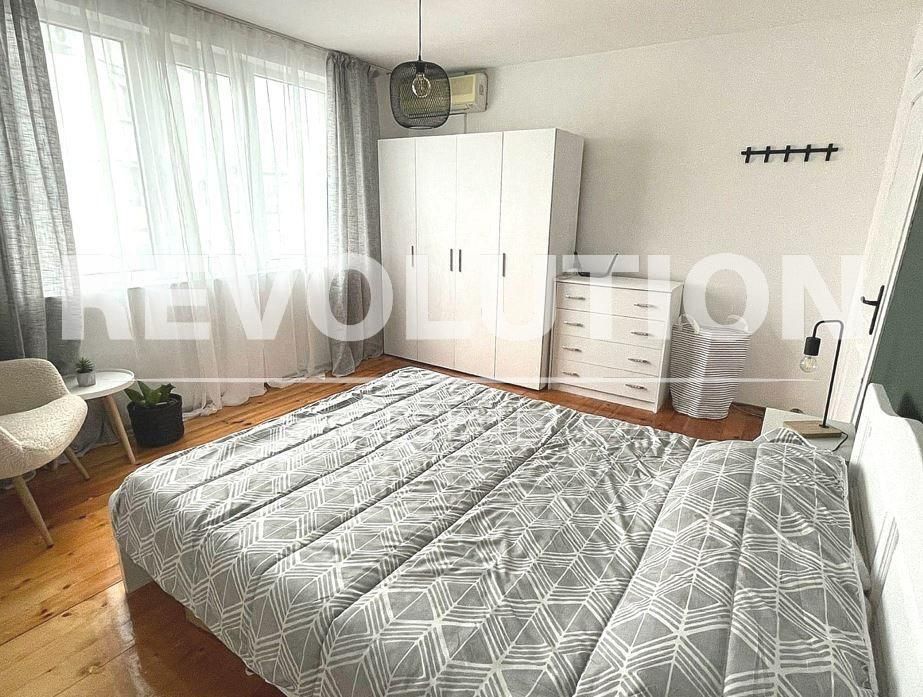 Дава се под наем Тристаен апартамент в Варна, Левски - 70 кв.м за 648.21 € - Снимка #4