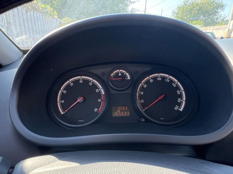 Opel Corsa D 1.0 Benzina