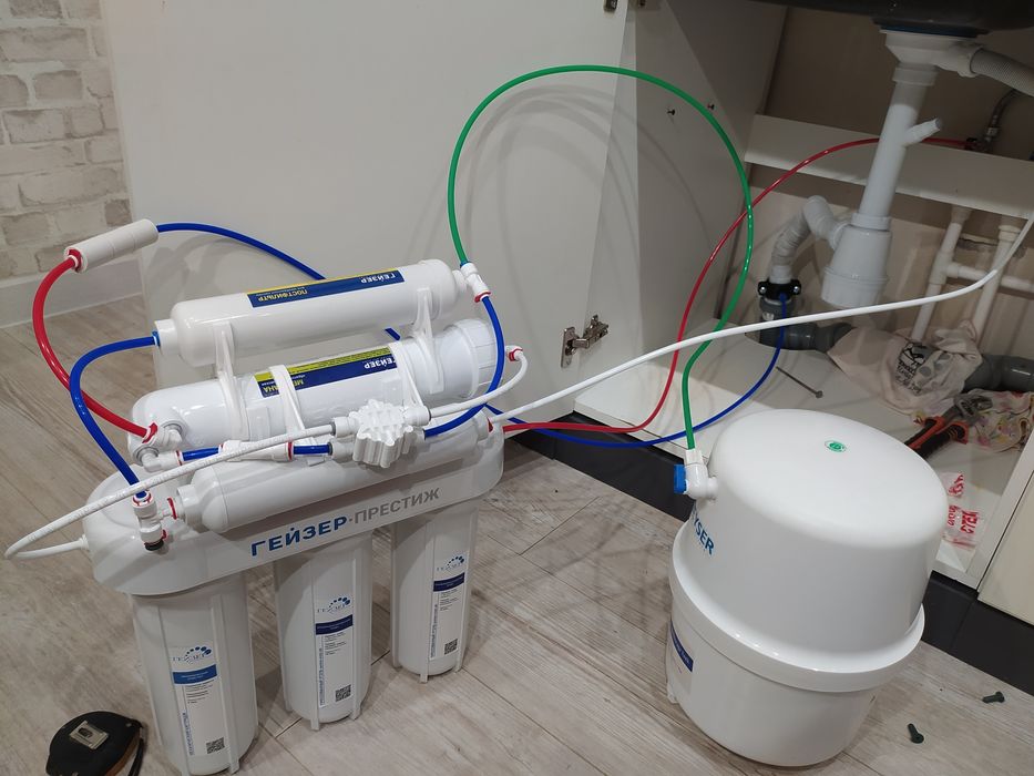 Установка Фильтора для воды.