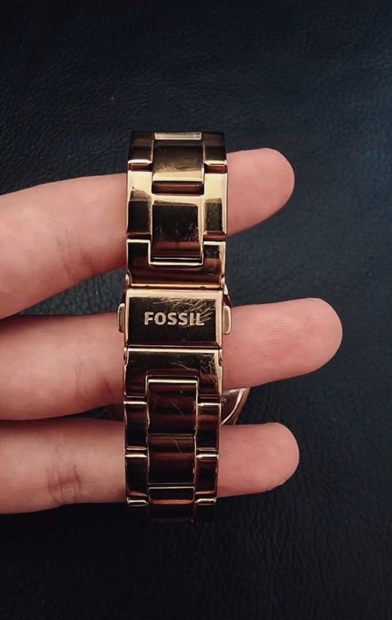 Оригинален дамски часовник Fossil Stell (Розово злато с кристали)