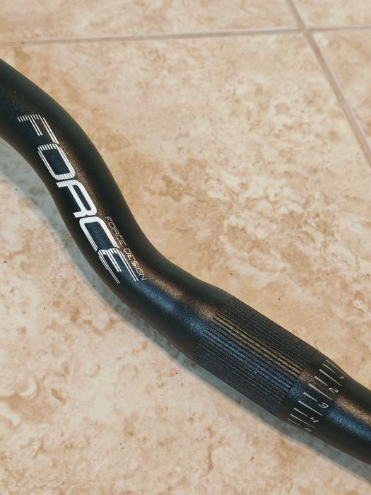Много Яко Кормило с Издигане Force 25,4 mm за Велосипед