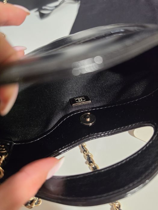 Налична чанта Chanel Nano Bag black