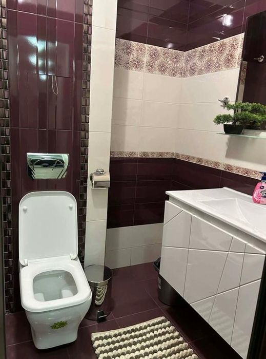 Дава се под наем Тристаен апартамент в София, Витоша - 103 кв.м за 1097.01 € - Снимка #12