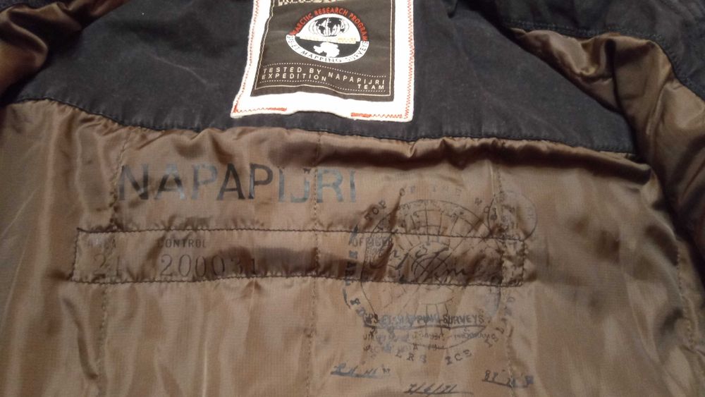 Napapijri-мъжко яке   L