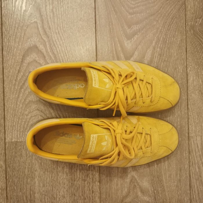 Кеды жёлтые adidas