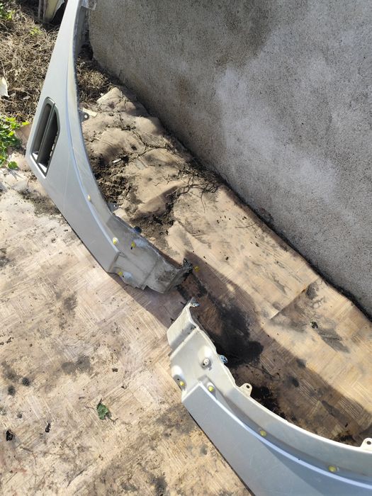 Ляв и Десен калник -Range Rover Discovery 3 -2008г