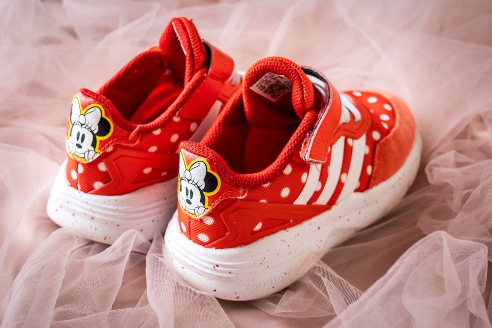 Adidasi Adidas Minnie Mouse marimea 31