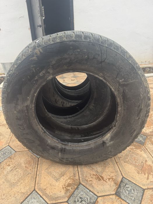 Шипованая резина 265.65R17