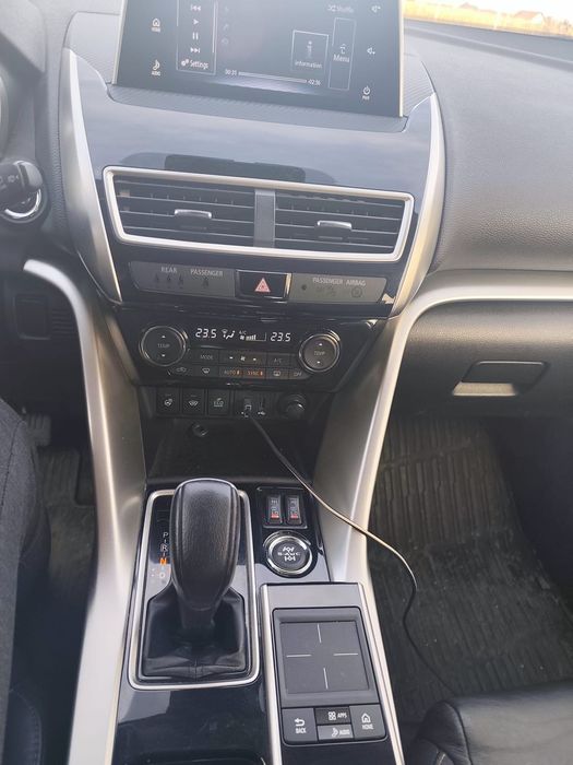 Mitsubishi Eclipse-Cross Mitsubishi Eclipse Cross  - Instyle+ (Vârf de Gamă) - S-AWC 4x4 Automa